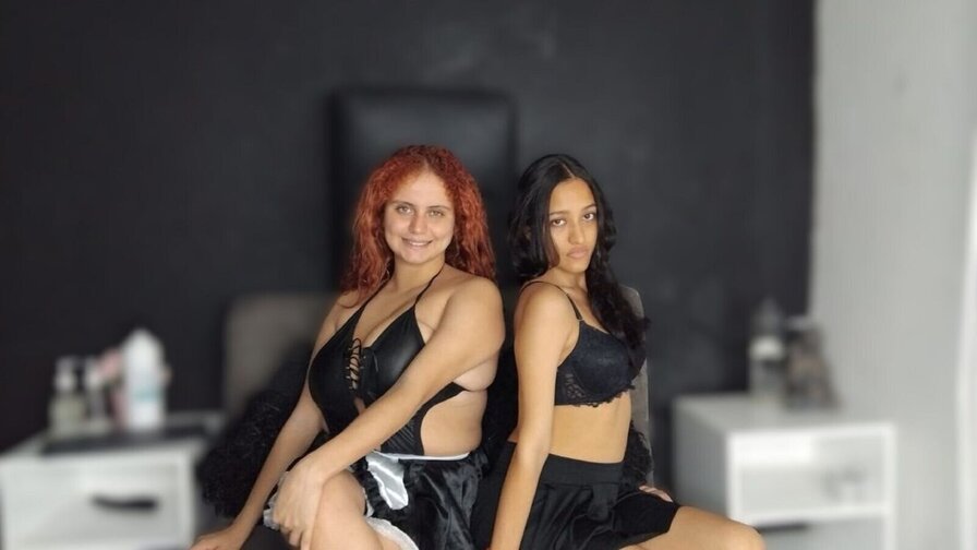 KiaraAndGloria